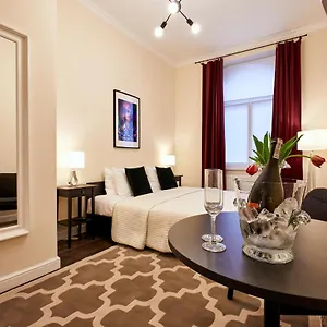  Apartament Nice In Old Town 2